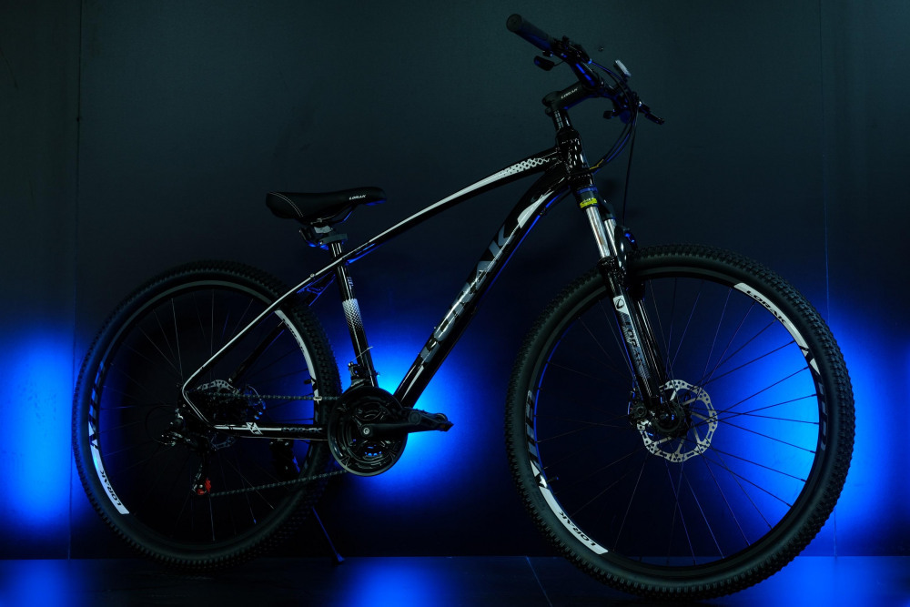 Lorak M-04 Prom Чёрно/Белый 19р (на рост 171-182)